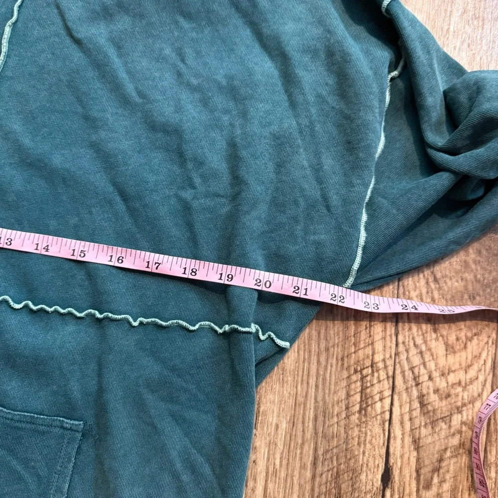 Wild‎ Fable Women’s Oversized Hoodie Green Exposed Seam Raw Edge Pullover NEW - Picture 6 of 8